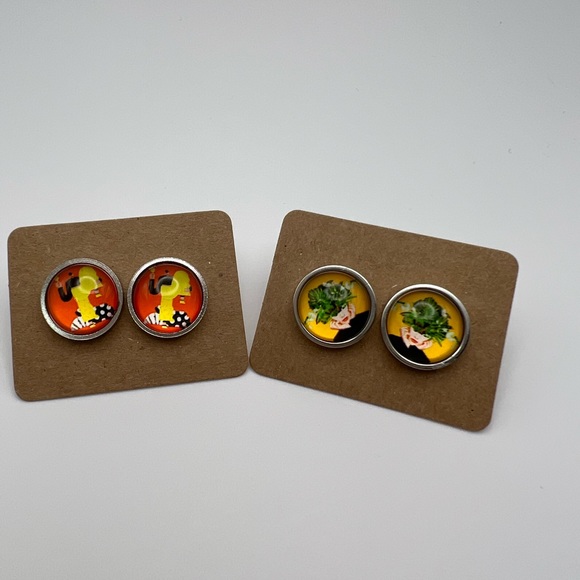 Classic Edgy Round Stud Earrings - Stylish Small Retro Stud Earrings Set of Two - Picture 10 of 14